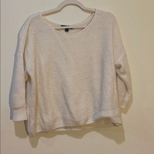 ANN TAYLOR SUPER SOFT SWEATER 🤍